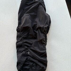 Ivivva Capri Pants - youth size 14